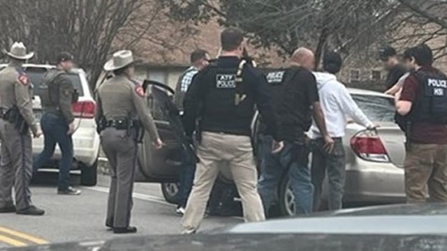 Convicted felon & suspected TdA gang member in country illegally arrested by ICE