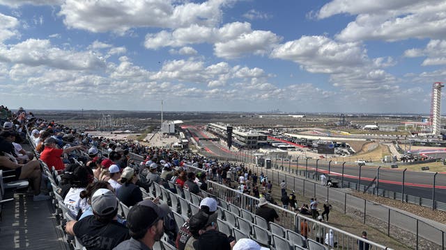 NASCAR at COTA: Fans cheer drivers on during fifth Austin race