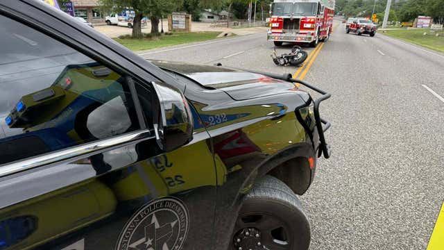 Motorcyclist seriously injured in crash in Jonestown