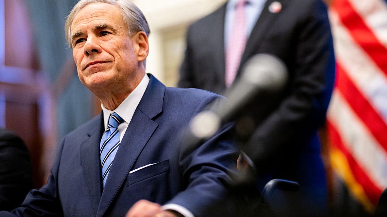 Texas anti-NDA bill gets Abbott’s signature, takes effect later this year