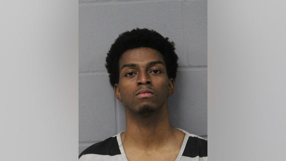 Austin PD arrests man in deadly East Austin double shooting