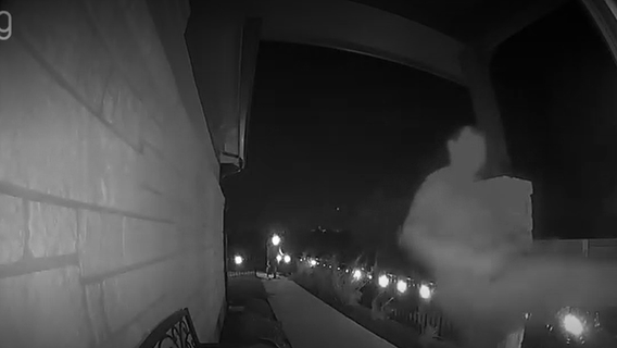 VIDEO: Men seen kicking front door of Kyle home in the middle of the night