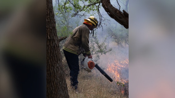 Caldwell County grass fire burns about 10 acres