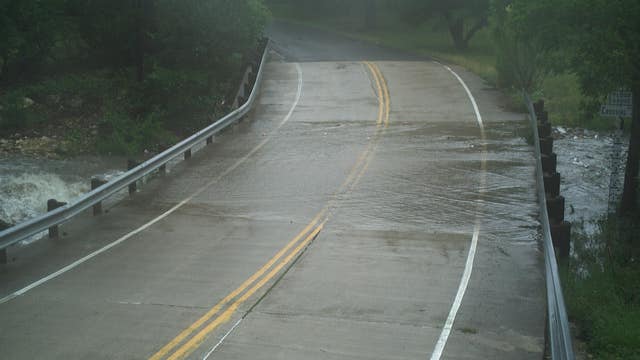 Austin weather: Severe storms lead to flooding and tornado warnings