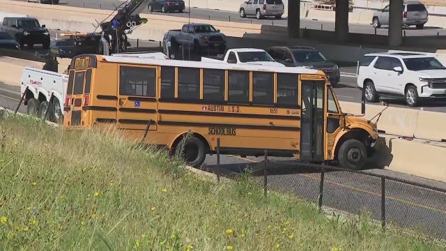 Austin ISD bus swerves off road in North Austin
