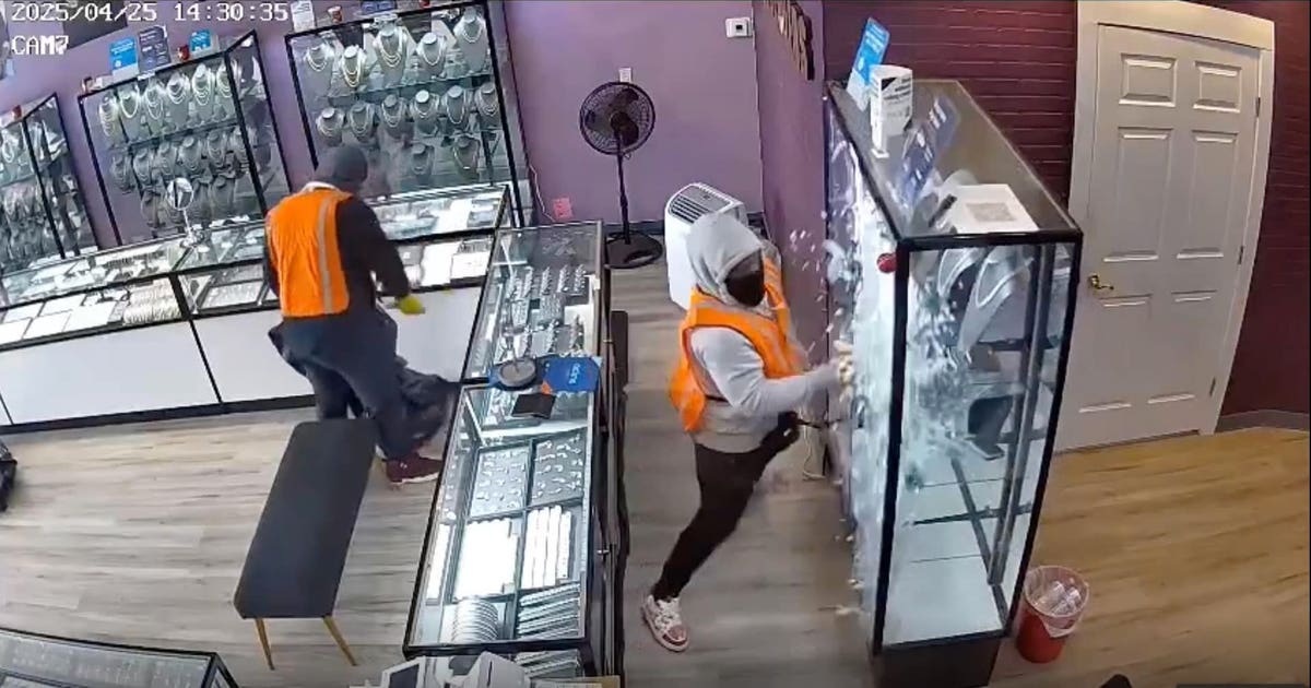 3 men arrested for April robbery at San Marcos jewelry store: police ...