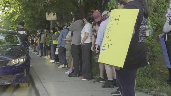 'Ice Out of Austin' protest takes place in downtown Austin