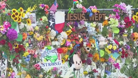 Texas flooding: Man builds, donates custom caskets to grieving families