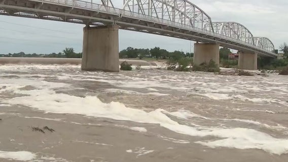 Texas flooding: Llano residents prepare for more possible floods