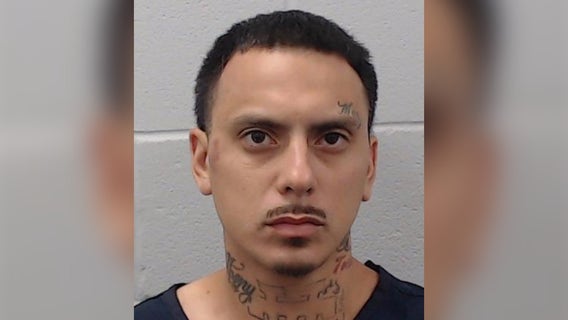 Wanted man faces 13 more charges in Kyle, was driving van stolen at gunpoint: police