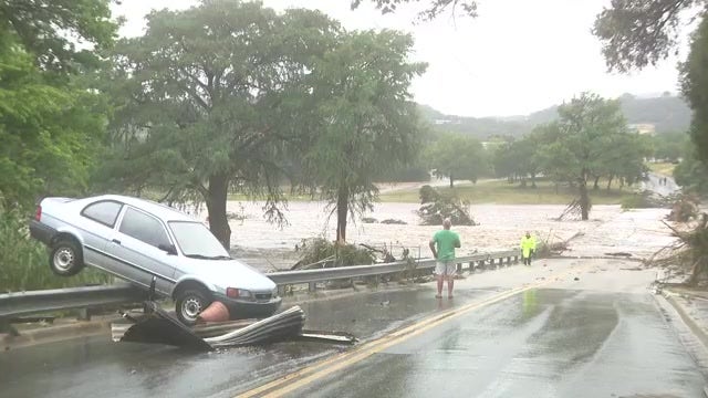 Texas flooding: Search and rescue efforts underway in Hill Country
