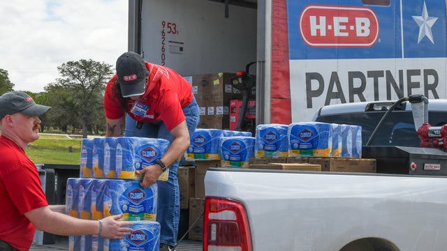 Texas flooding: H-E-B donates more funds, offers recovery kit pop-ups, free tetanus shots