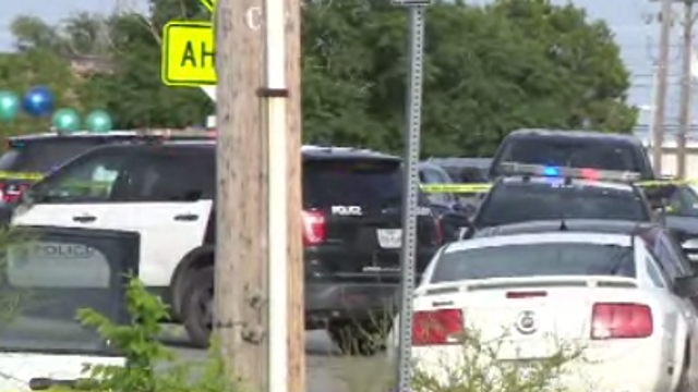 Austin police investigating 2 murders within hours of each other