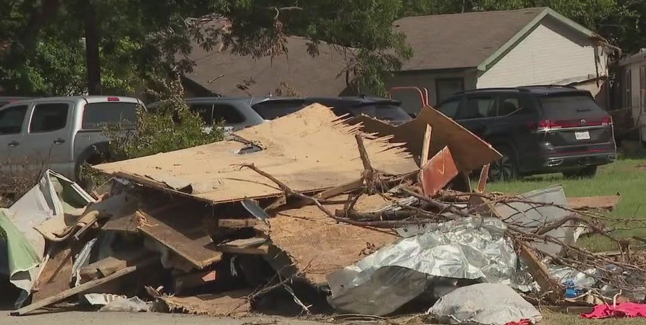 Sandy Creek community voice frustrations toward Travis County after deadly flooding