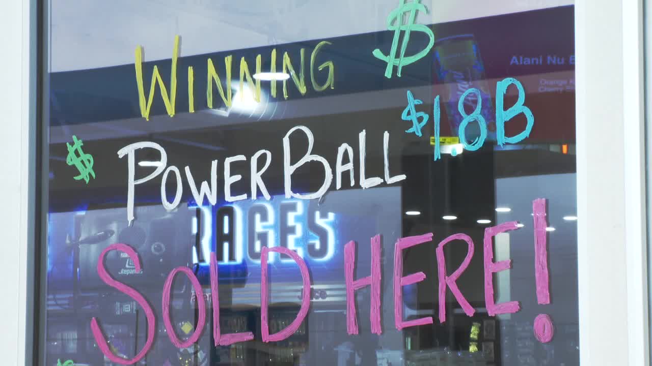 Texas convenience store sells winning Powerball ticket, winning half of .8B jackpot