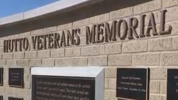 City of Hutto unveils veteran memorial wall