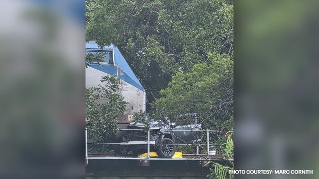 Deadly Amtrak crash: Train traveling from San Antonio hits vehicle south of Taylor