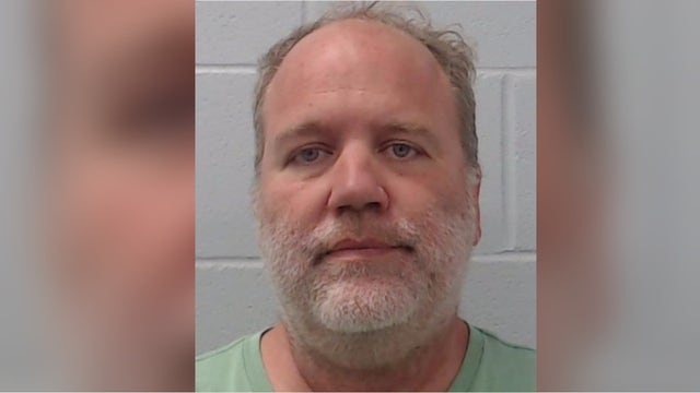 Kyle man accused of defrauding car buyers on social media: sheriff