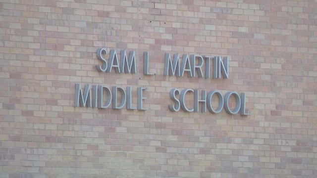 East Austin community seeks alternative to Austin ISD's school closures