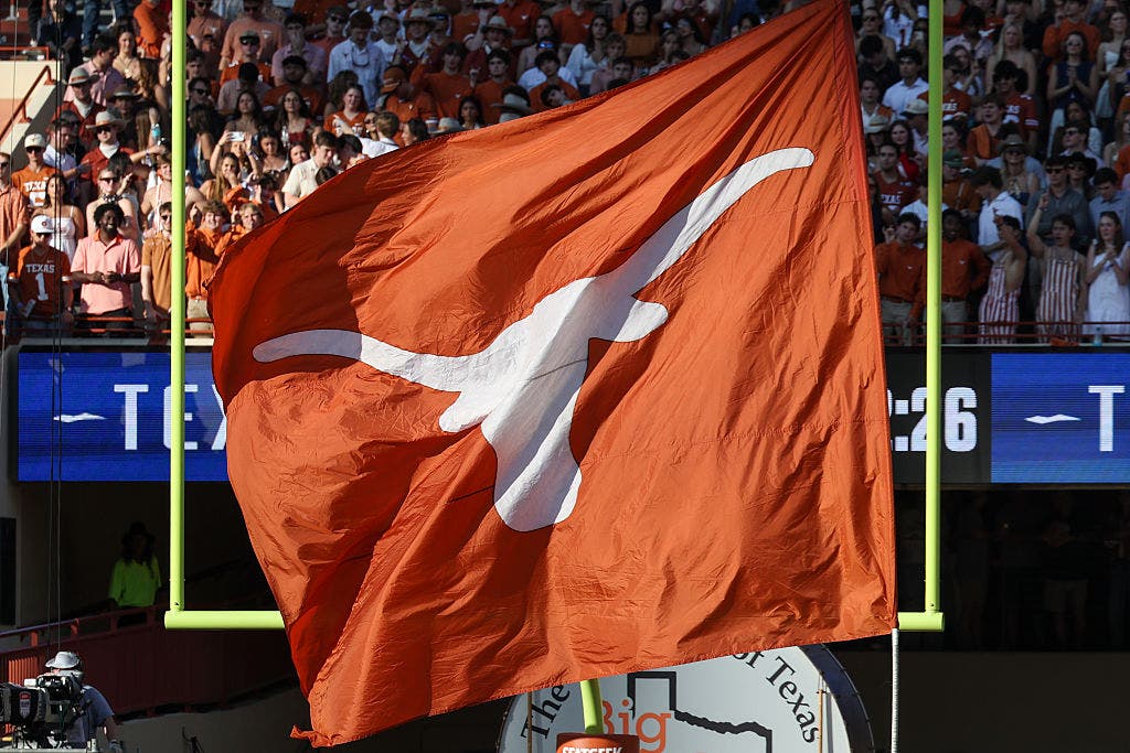 Texas vs Texas A&M: Kiki DeAyala speaks on Lone Star Showdown, Arch Manning