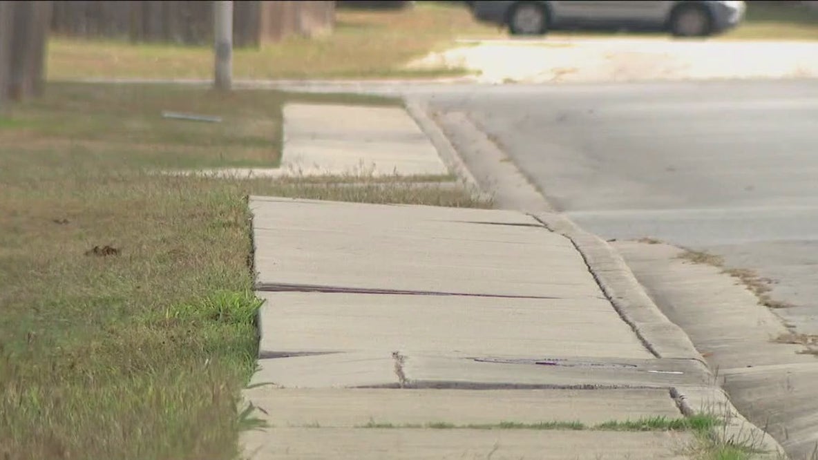 Kyle residents in Post Oak neighborhood face uneven roads, sinking homes