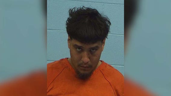 Georgetown pedestrian crash kills 1, injures 2 others; intoxicated driver arrested