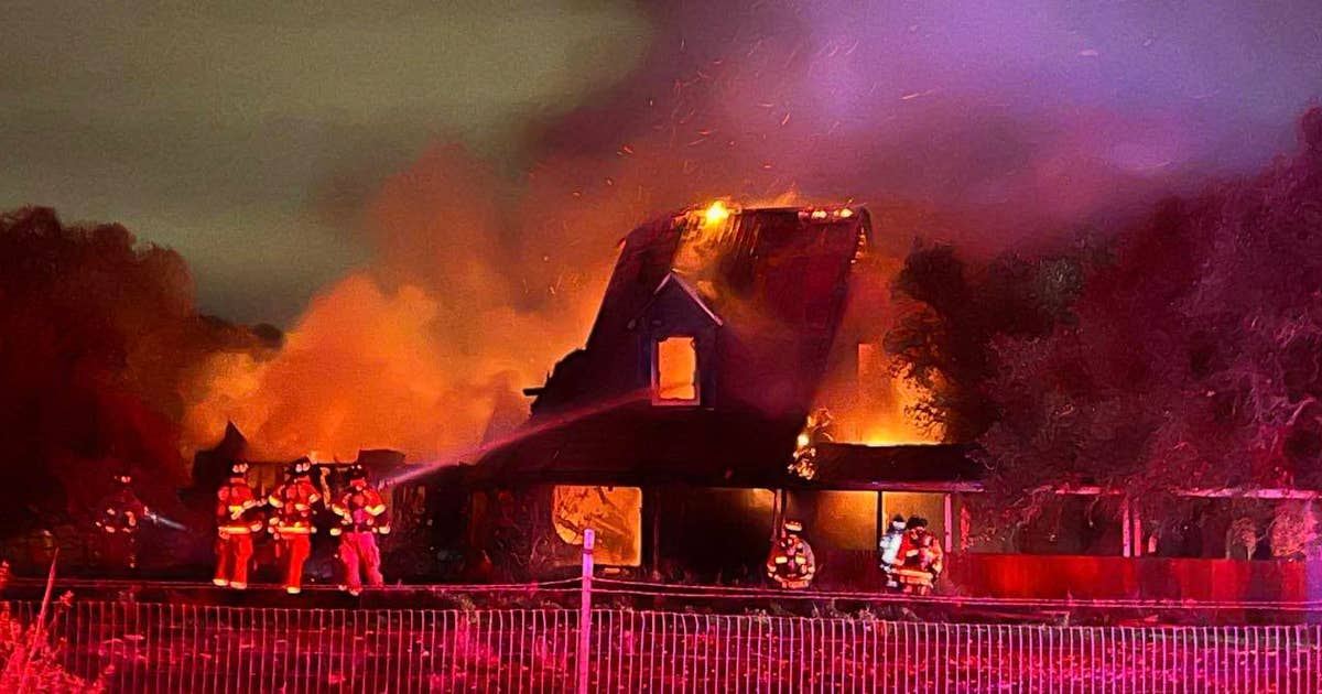 Travis County home destroyed in fire, no injuries reported | FOX 7 Austin