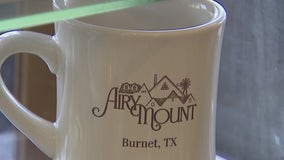 Jordan and Sunny Shipley turn old Craddock House into ice cream, coffee shop in Burnet