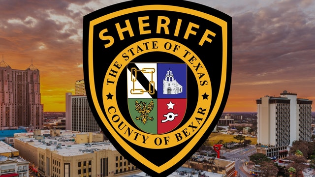 1 suspect dead after shooting 2 deputies at San Antonio-area home