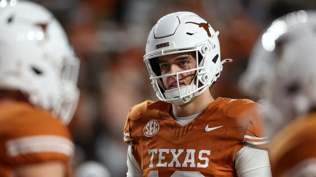 Texas vs Michigan Cheez-It Citrus Bowl: How to watch, predictions, odds