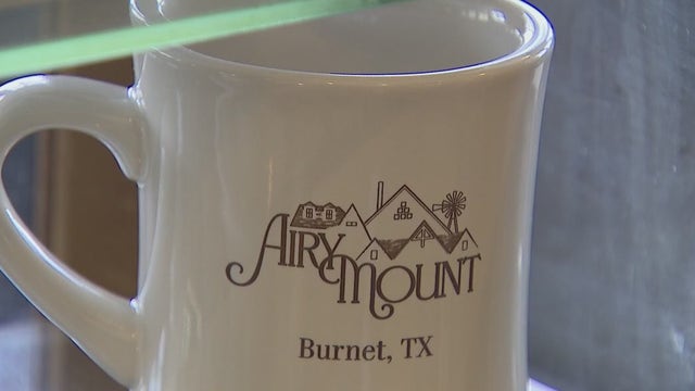 Jordan and Sunny Shipley turn old Craddock House into ice cream, coffee shop in Burnet