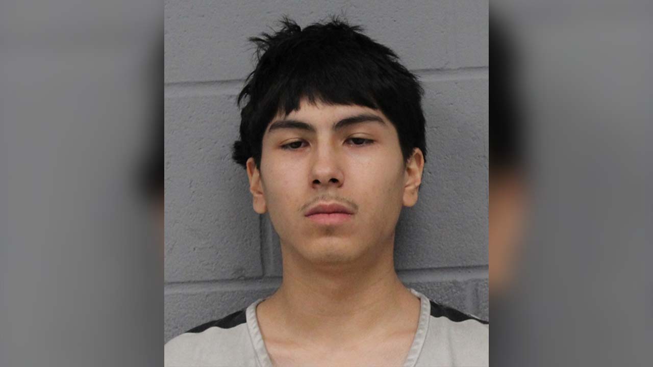 Man arrested, charged for deadly shooting at downtown Austin hotel