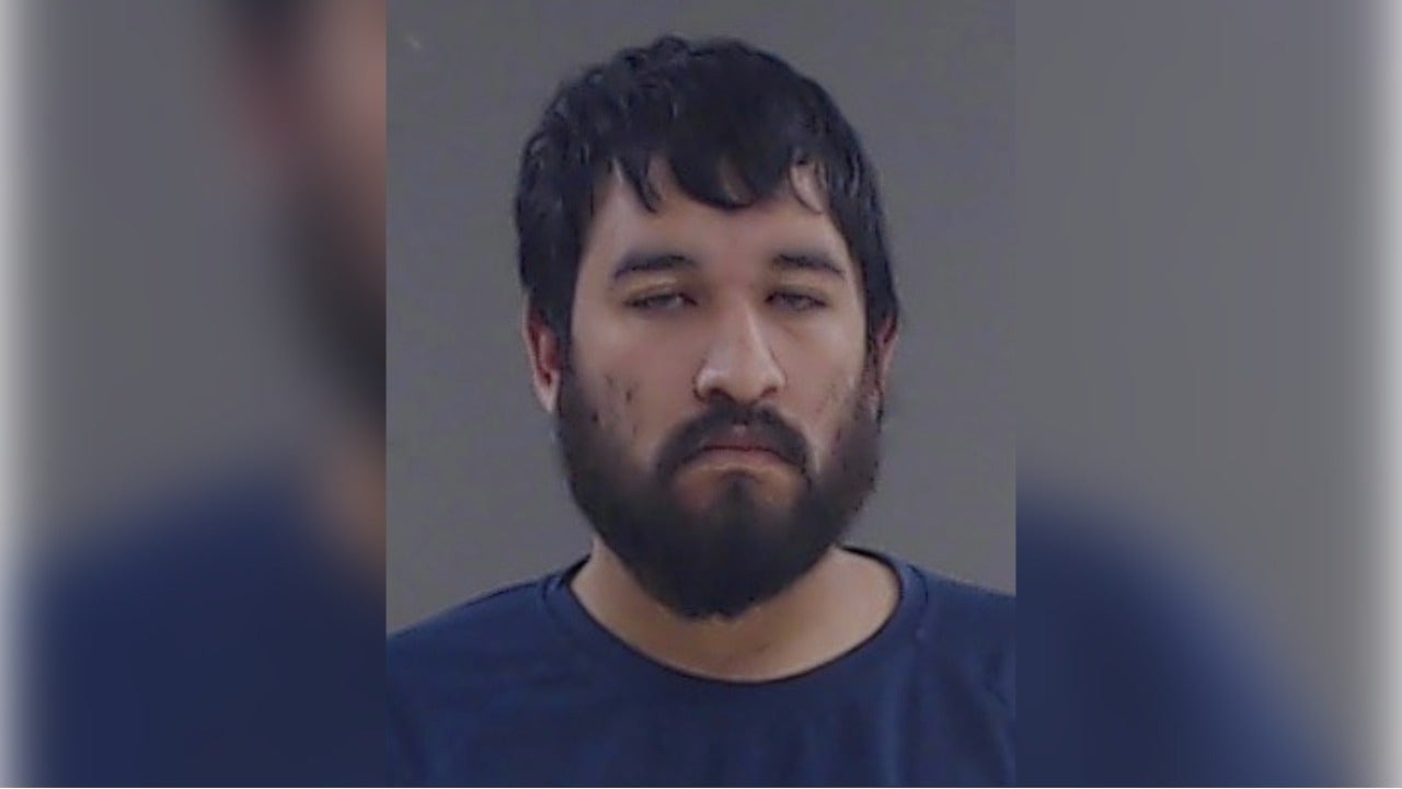 Youth leader extradited back to Texas, charged with child sex crimes: sheriff