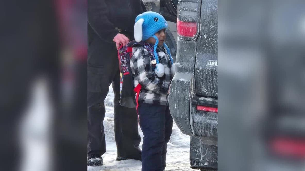 Judge orders release of 5-year-old, father from Texas ICE facility