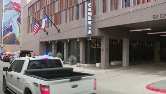 1 dead at Rainey Street-area hotel; police investigating