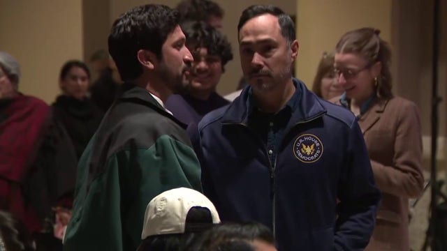 Texas Democrats demand 5-year-old's release from ICE facility in Dilley