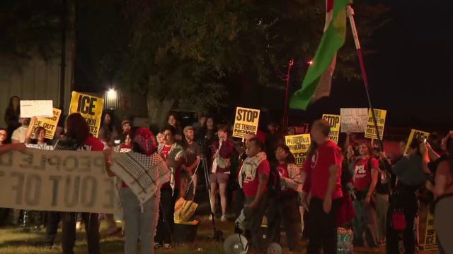 Protest against ICE takes place in Pflugerville after deadly shooting in Minnesota