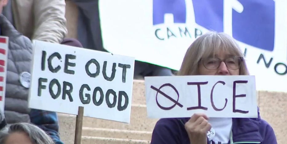 Austin anti-ICE protest: Protesters call on city leaders to protect immigrants