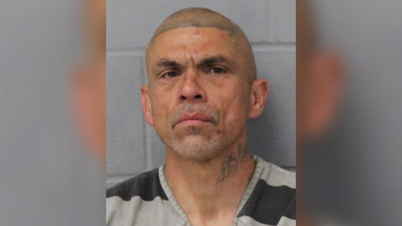 Man charged for stabbing victim 3 times on CapMetro bus