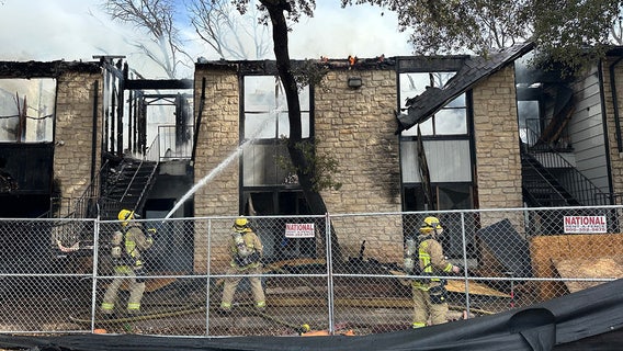 Apartment complex fires in Austin: 2 separate incidents under investigation