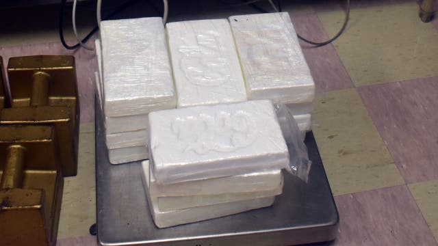 Feds seize over 36 pounds of cocaine from tractor in South Texas