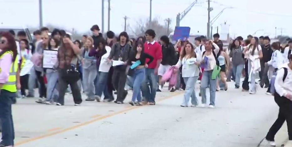 Hundreds of Hays CISD students leave campus to protest: district
