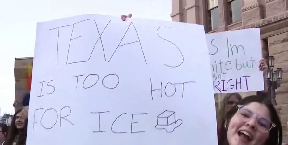 Texas student walkouts: TEA warns teachers, districts of consequences to demonstrations