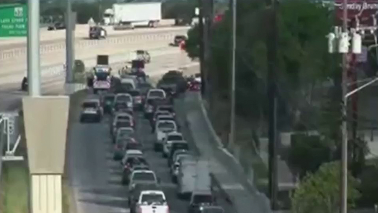 Deadly crash on 183 in North Austin causes traffic delays