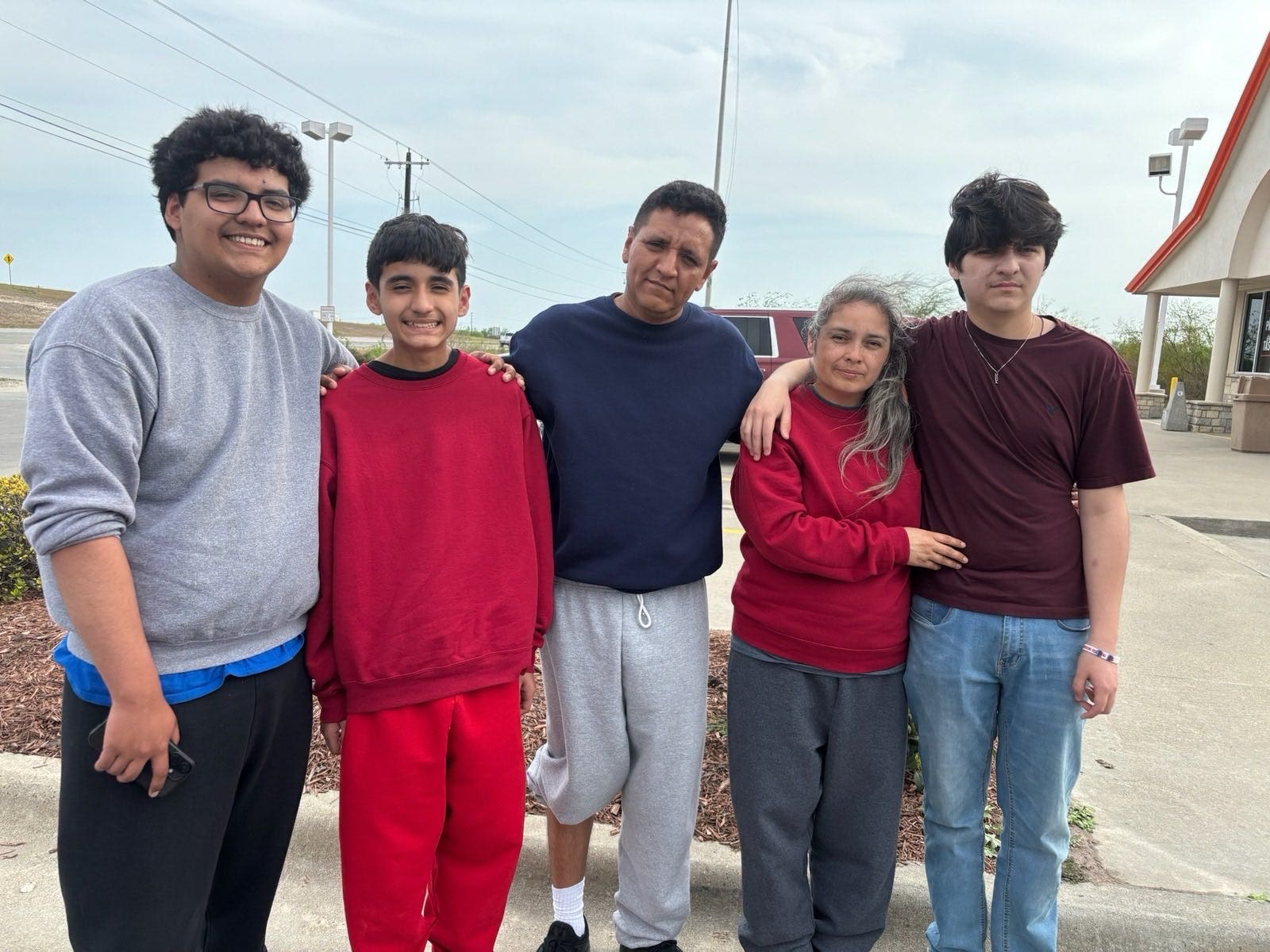Texas 'mariachi brothers' released from ICE custody after lawmakers intervene