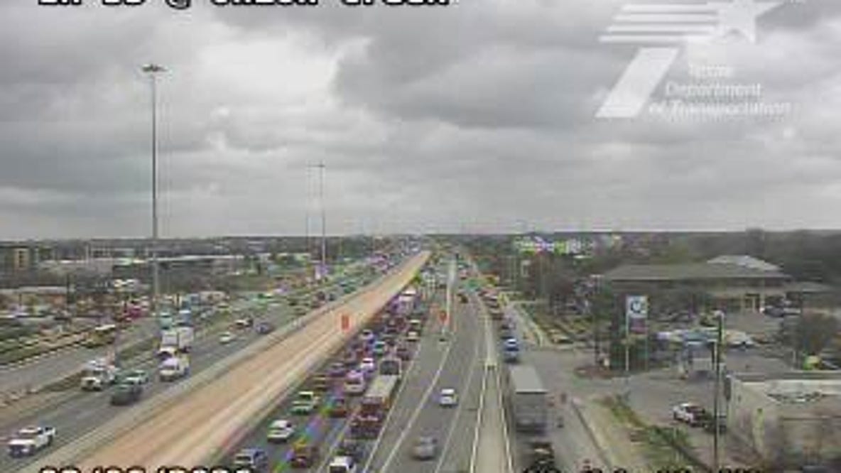 Major crash on I-35 involving two semi-trucks; lanes now open again