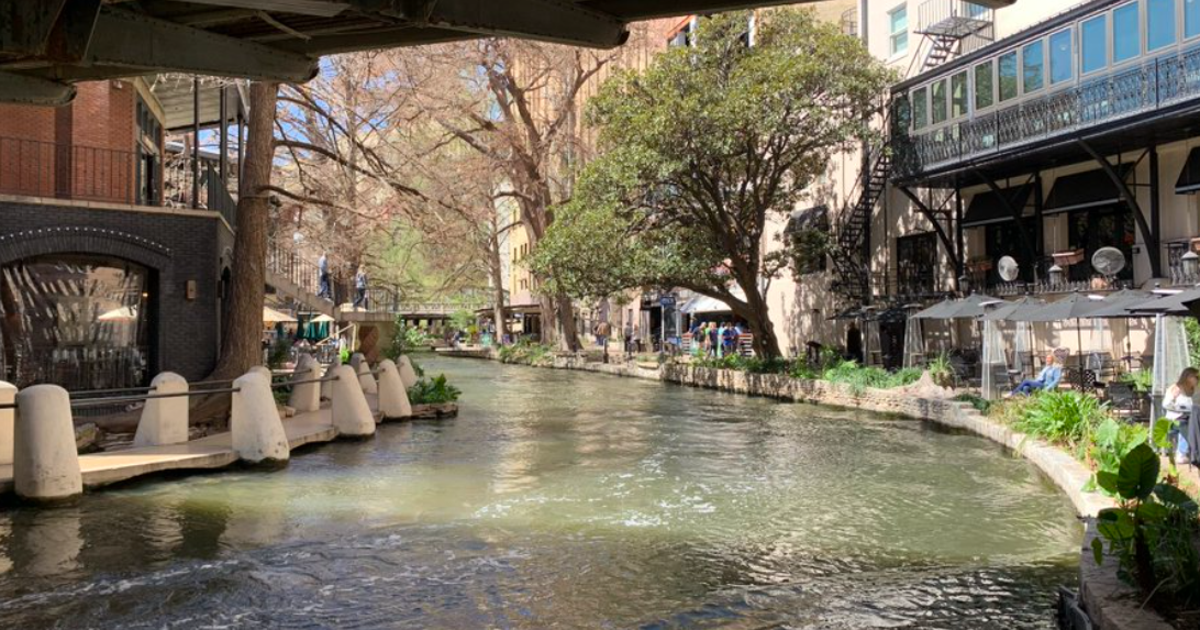 San Antonio River Walk dyed green for St. Patrick's Day | FOX 7 Austin