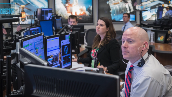 Artemis II launch: Flight director is from Central Texas, graduated from UT