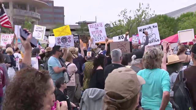 No Kings Rally: Thousands gather across Central Texas to protest federal policies