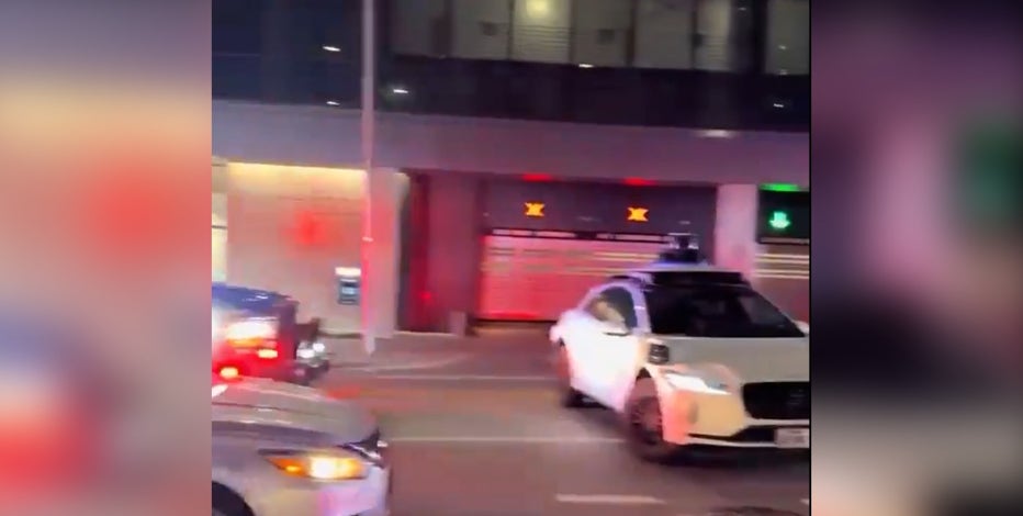 Austin 6th Street shooting: Waymo caught on video blocking responding ambulance